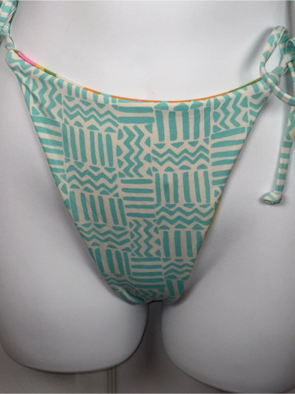 BILLABONG DREAMLINE REV TIE BIKINI SET SIZE MEDIUM B19